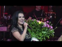 Yulduz Usmonova fear Nilufar Usmonova - Taralli Dalli (live)